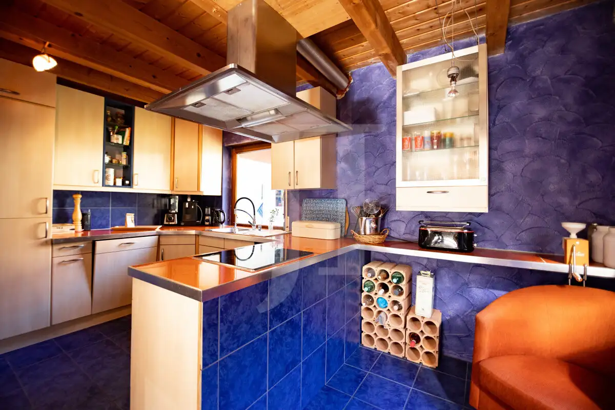 01aa2c55-6de3-4cd6-8a6d-322cc3c715e3