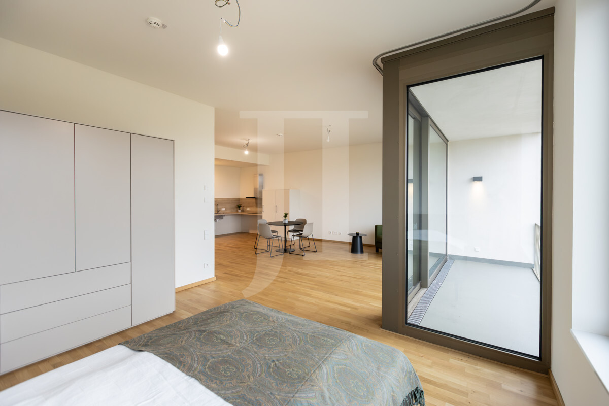 8889cb44-2c36-4918-b7e9-01c0fe24e426