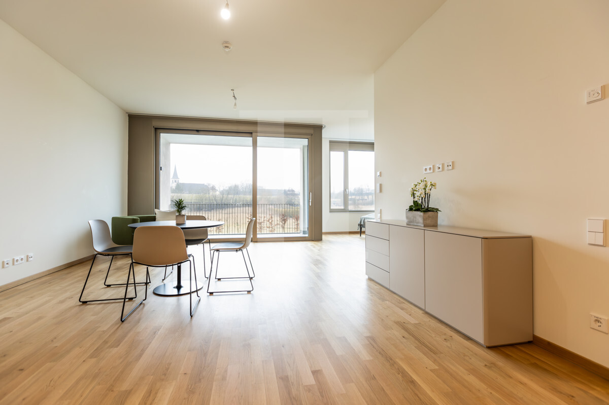 f62334aa-0031-4eb7-a82c-15a87852c51c